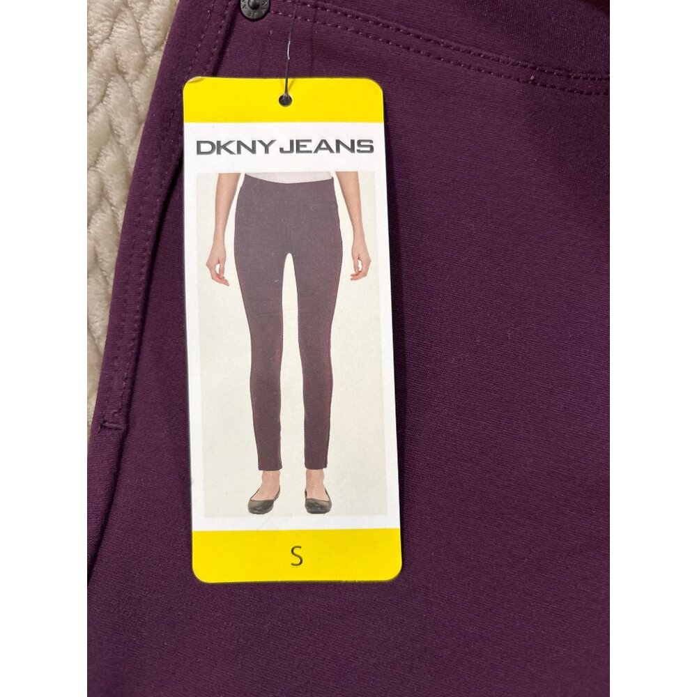 NWT   DKNY JEANS SMALL - Picture 3 of 5